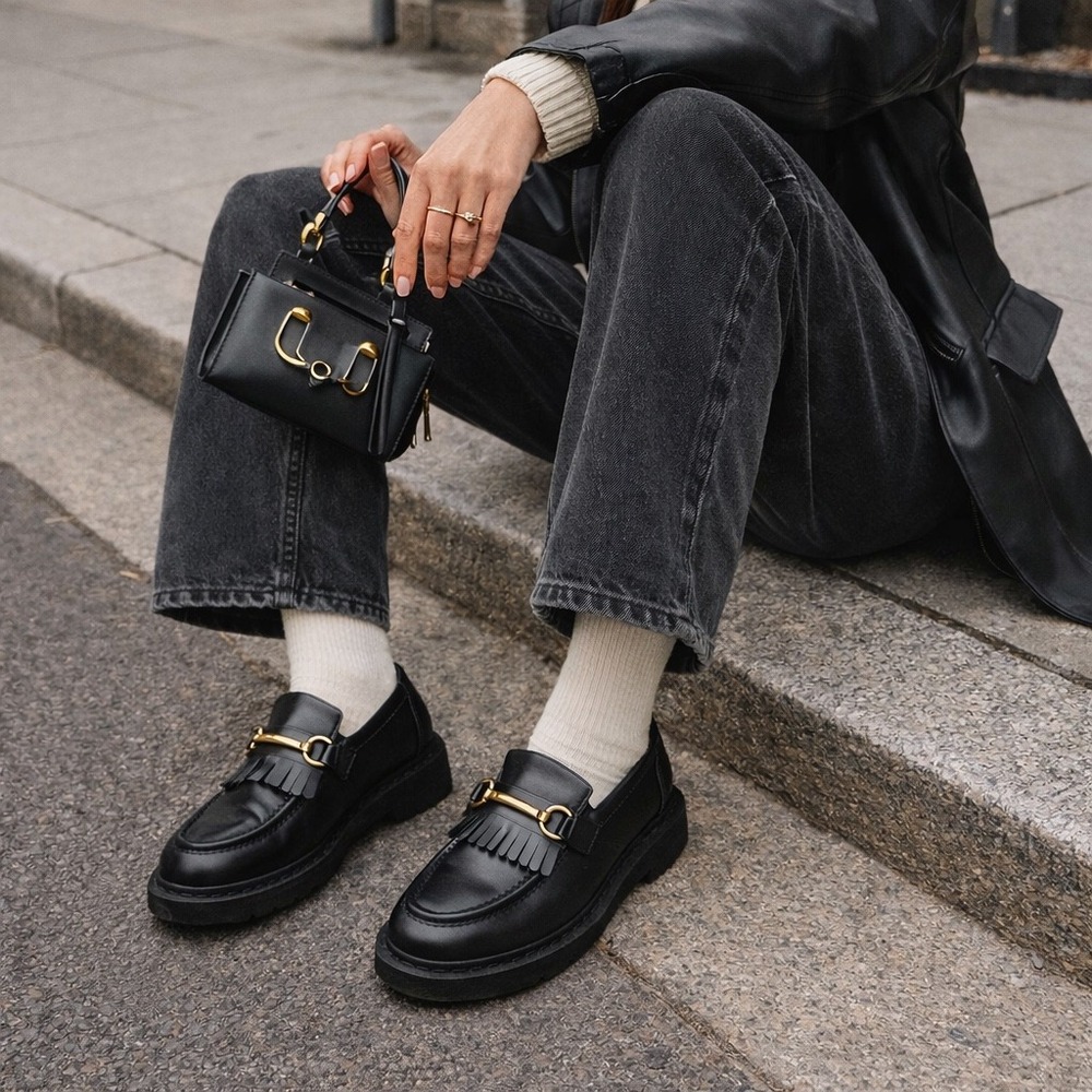 Dr. Martens Adrian Snaffle Black Smooth Leather Kiltie Loafers Mens 7 Womens 8